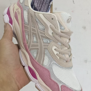 ASICS